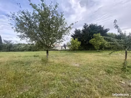 terrain 2590 m² salbris