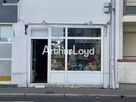 local commercial 32 m²