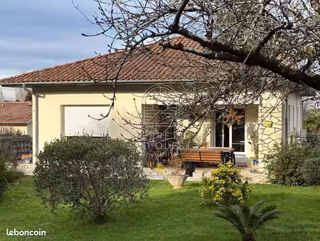 villa 6 pièces 132 m²