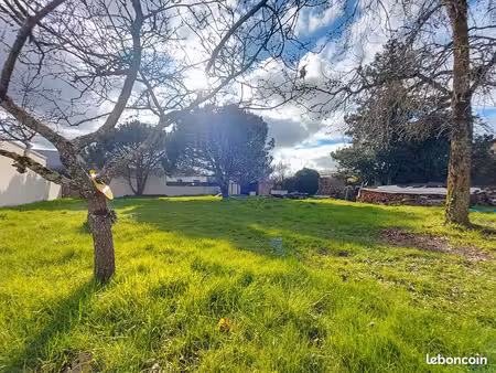 terrain 465 m² saint julien de concelles