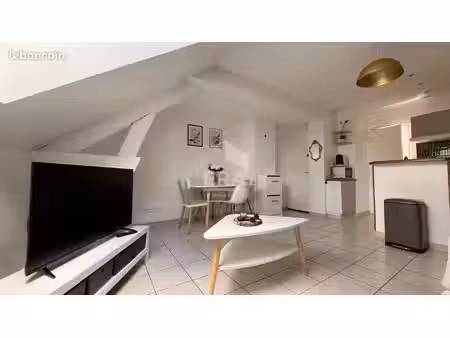 appartement 3 pièces 40 m²