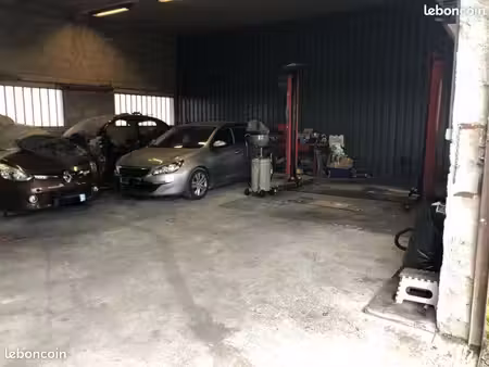 garage automobile équipé