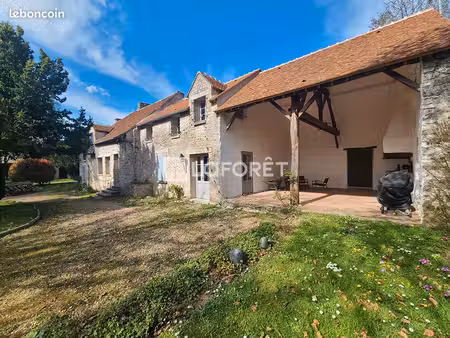 vends maison à la campagne - 230m² - 90 km au sud de paris - 5000 m2 de terrain - 2 grange