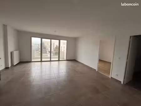 location t2 résidence raphaël à rives