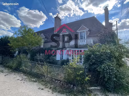 maison 3 pièces 141 m²