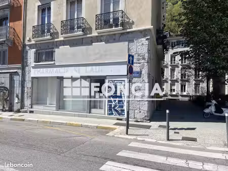 vente - local commercial - 150 m² - 130 000 - grenoble