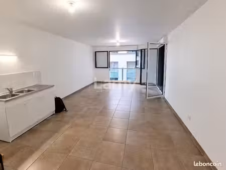 appartement 2 pièces 58 m²