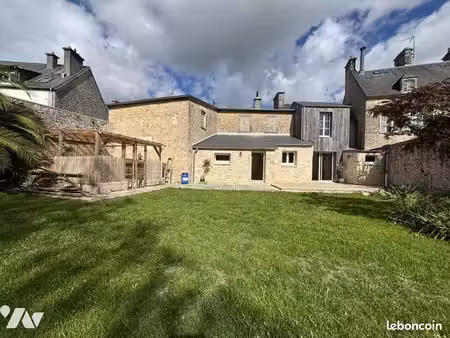 maison 6 pièces 105 m²