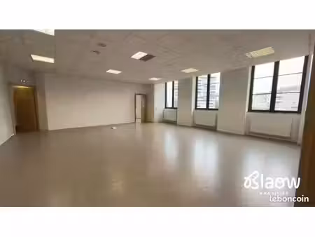 bureaux 630 m² saint-étienne
