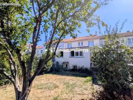 maison de ville 6 pièces 110 m²