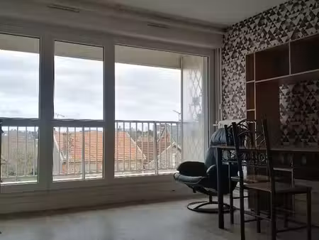 studio 1 pièce 29 m²
