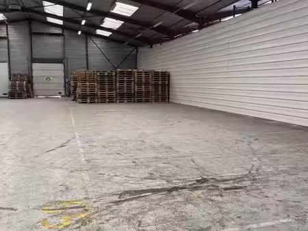 sous location 500m2