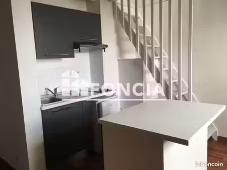 appartement 3 pièces 50.72m² à louer 600 - lanester 56600