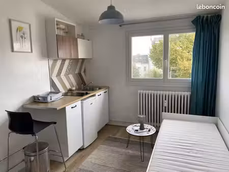 location chambre d’étudiant meublée