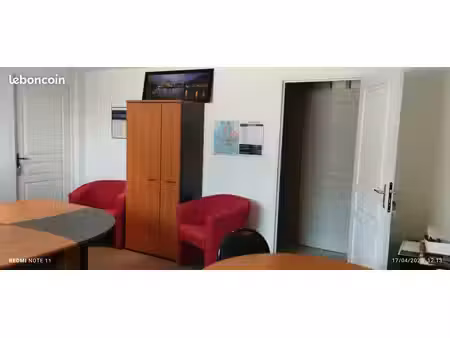 entrepôts  bureaux  cours closes  terains au nord de carquefou