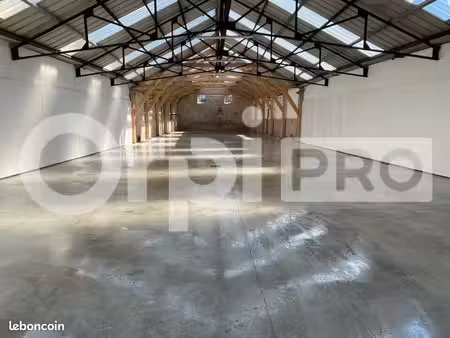 local commercial 473 m²