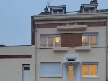maison 10 pièces 166 m²
