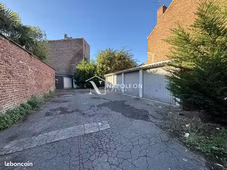 terrain 330 m² lille