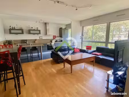 appartement 4 pièces 91 m²