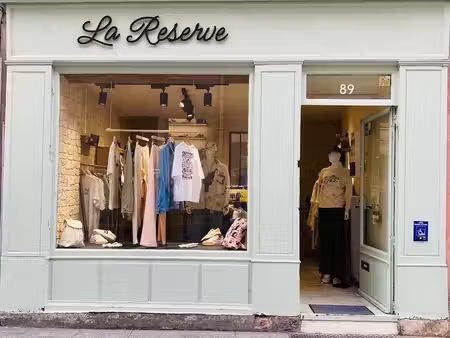 local 50m² tout commerce en grande rue