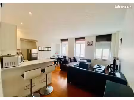 beau 2p meublé 49m² entièrement rénové