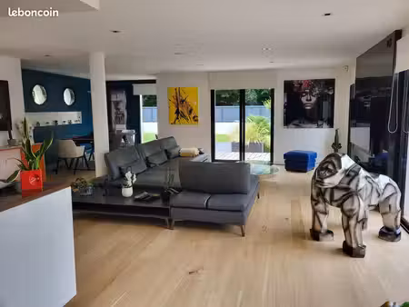 maison 6 pièces moderne à queven