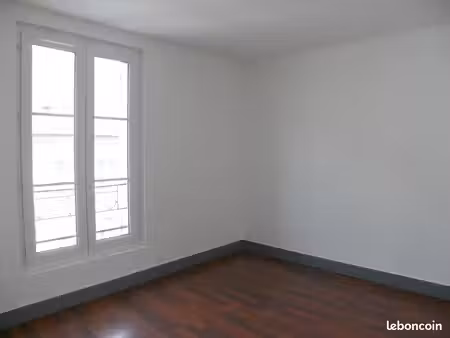 appartement 2 chambres rénové centre de chantilly