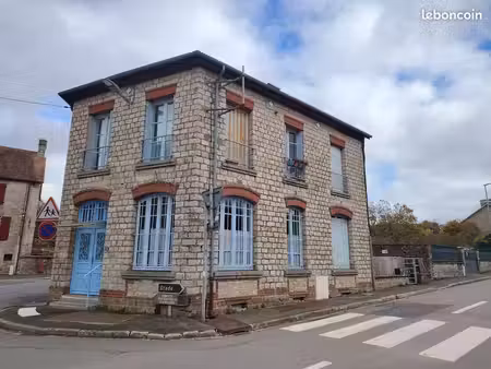 immeuble 4 appartements mixtes pour investisseur