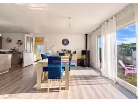 pavillon 5 pièces 102 m²
