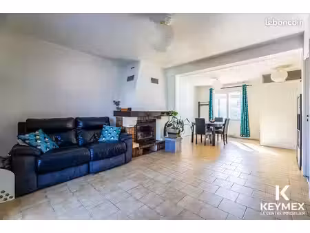 maison 6 pièces 106 m²