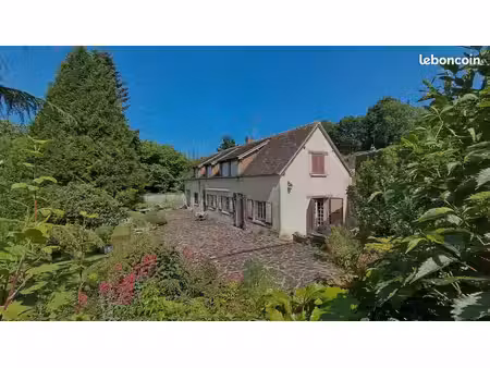 maison 5 pièces 140 m²