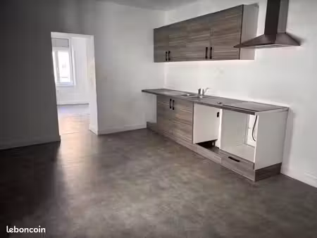 location appartement centre ville lillers proche commerces et écoles