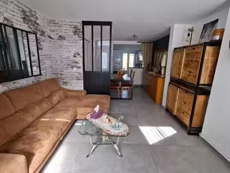 maison 4 pièces 65 m²