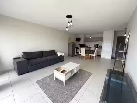 location appartement 3 pièces 70 m² à rodez (12000)