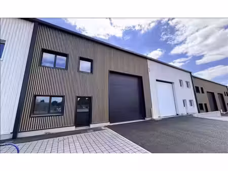 location local d’activités kervignac 56700 161m²
