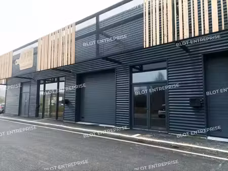 location local d’activités taden 22100 140m²
