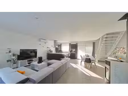 maison joue les tours 123.72 m2
