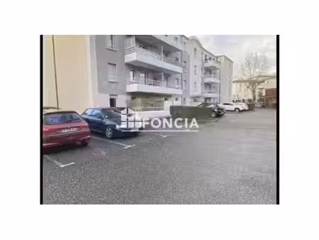 charmant t2 de 49 m² avec balcon et parking  vendu loué
