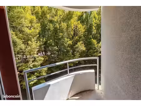 appartement 1 pièce 40 m²