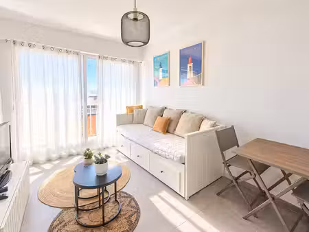 a louer meublé les sables d'olonne  quartier arago  appartem