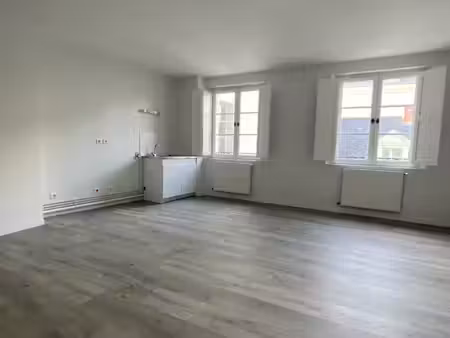 appartement t2 de 45m2 situé en hyper centre