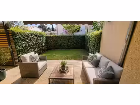 t4 de 79 m² avec terrasse et jardin – résidence « cœur provence »