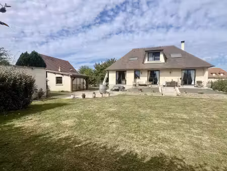 'nouveauté' maison familiale t7 s/sol terrain 1252 m2
