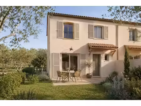 maison t4 avec terrasses et jardin à coudoux