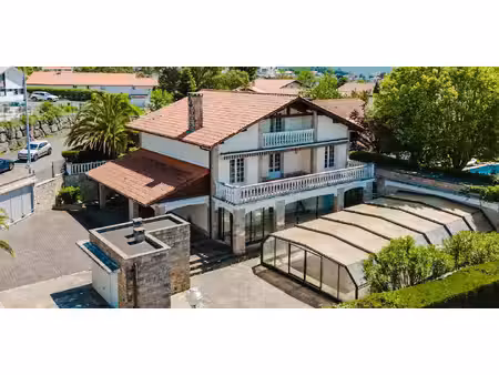 villa avec terrasse moleres-sopite - hendaye (64)
