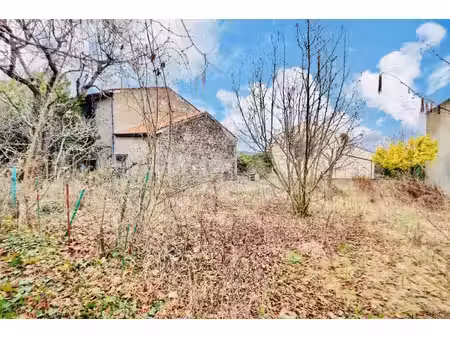 exclusivite nohanent  centre  beau terrain plat constructible