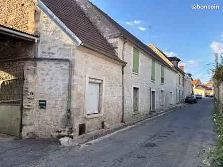 .ancien corps de ferme angy