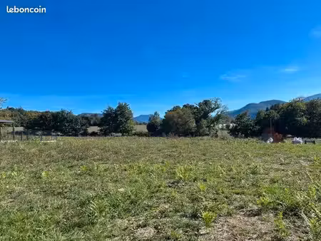 terrain 1 054 m² avezac prat lahitte