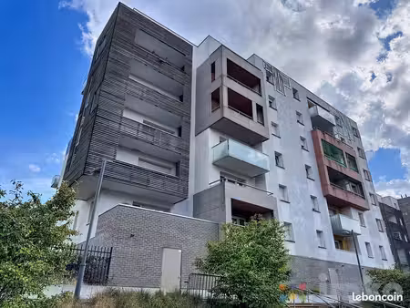 appartement 3 pièces 74 m²