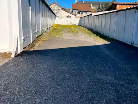 garage a louer proche centre lannemezan